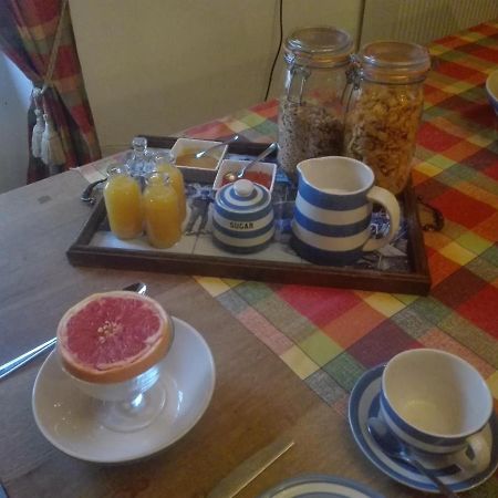 L'Esquilon Chambre D'Hote Bed and Breakfast Thiat Exterior foto